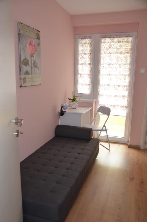 Apartment Marija Sremska Mitrovica Exterior foto